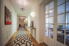 Гостиница Relais12bis Bed & Breakfast By Eiffel Tower  Париж
